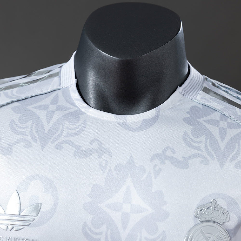 Real Madrid 25/26 Galaxy Lights special edition - player version